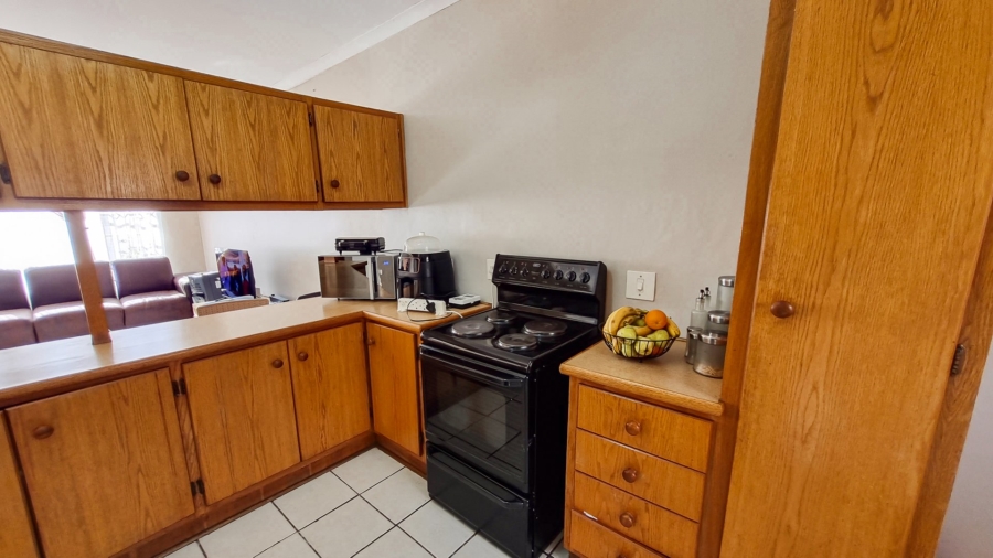 2 Bedroom Property for Sale in Langenhovenpark Free State